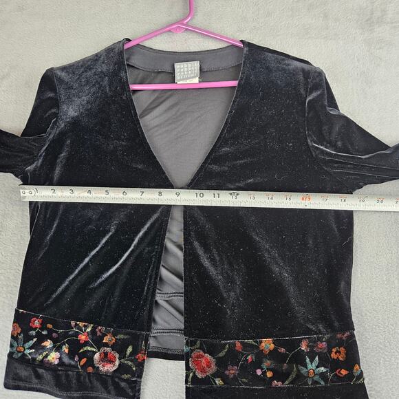 Black Velvet Embroidered Boho Y2K Floral Trim Cardigan Top Size 10 - Picture 6 of 8